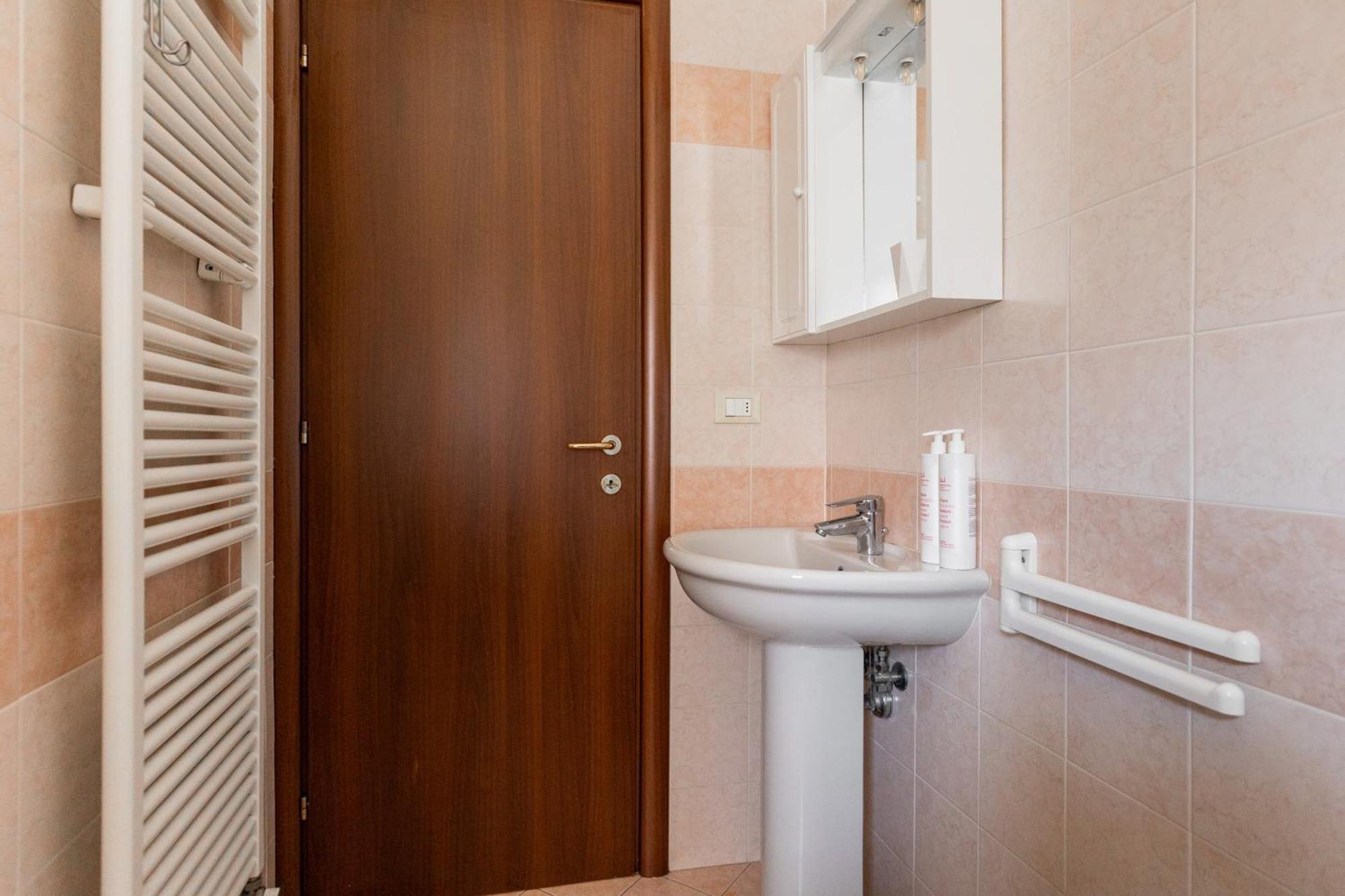 Urban Cozy Apartment By Wonderful Italy بولونيا المظهر الخارجي الصورة